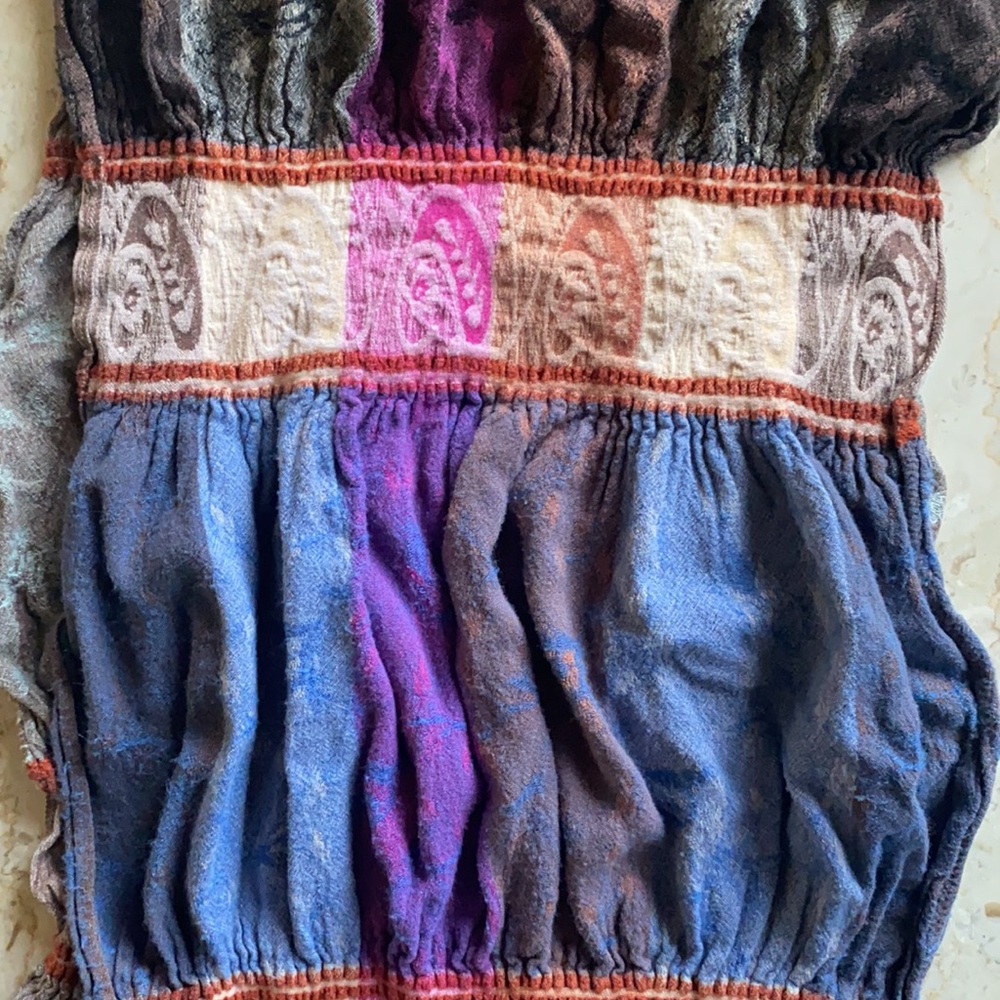 Beautiful Raj Scarf - Picture 3 of 4